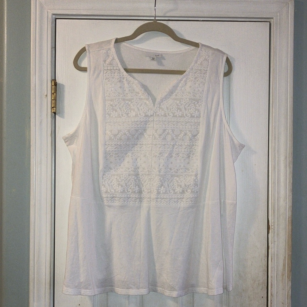 J. Jill embroidered sleeveless tank size 2x